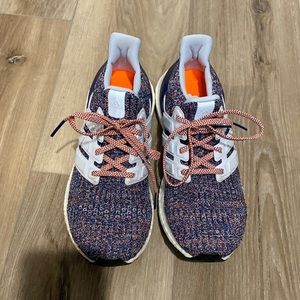 Adidas Ultraboost, Blue/peach/white multicolor. Size 8